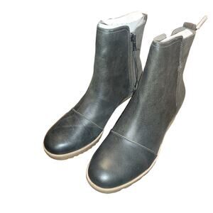 Sorel Dark Gray Ankle Booties